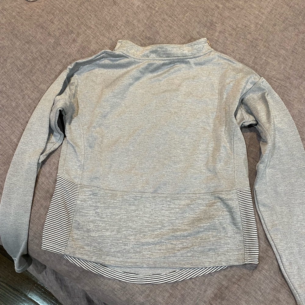 Long sleeve champion pullover